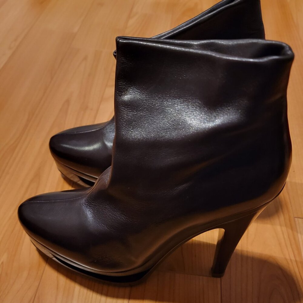 Ferragamo Bootie